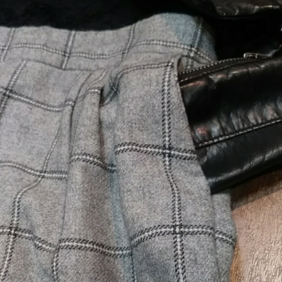 Forever 21 Wool blend skirt - Picture 5 of 8